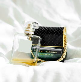 Aromatic Home Fragrance Diffusers and Candles